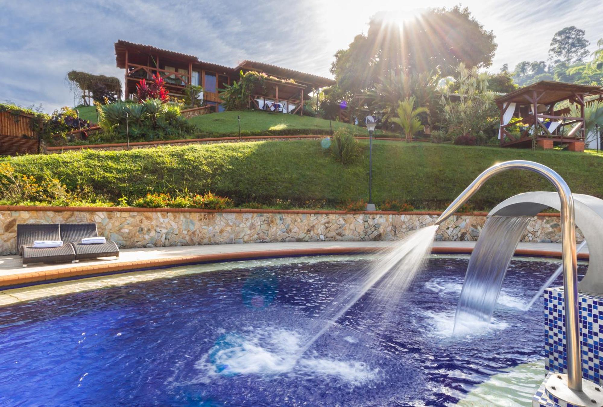 Hotel Spa La Colina เปเรย์รา ภายนอก รูปภาพ